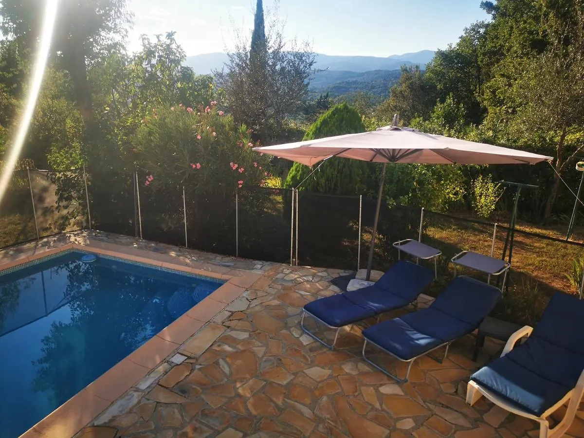 Guest House Casa Cassien Montauroux 0*,  France